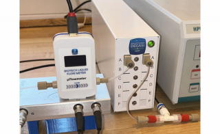 Micro Flow Meter and Degasser Set-up for Nanoparticulate Formulation Dispensing